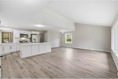 1387  Ponderosa Dr, Jackson, WI 53012 - Photo 3