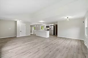 1387 Ponderosa Dr, Jackson, WI 53012 - Photo 5