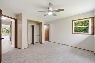 1387  Ponderosa Dr, Jackson, WI 53012 - Photo 19
