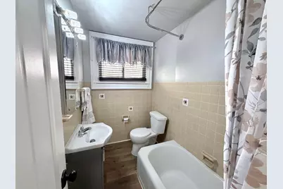 377  Marquette St, Fond du Lac, WI 54935 - Photo 9