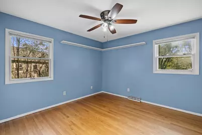 W150N8180  Manhatten Dr, Menomonee Falls, WI 53051 - Photo 21