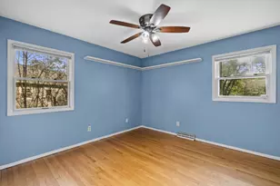 W150N8180 Manhattan Dr, Menomonee Falls, WI 53051 - Photo 21