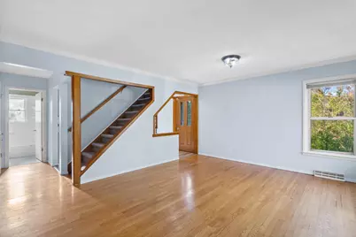 W150N8180  Manhatten Dr, Menomonee Falls, WI 53051 - Photo 17