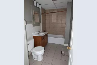 3010  17th St, Racine, WI 53405 - Photo 7