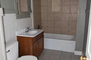 3010 17th St, Racine, WI 53405 - Photo 7