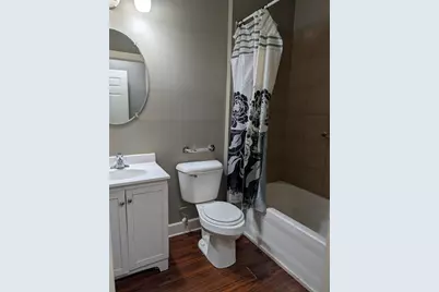 3010  17th St, Racine, WI 53405 - Photo 11