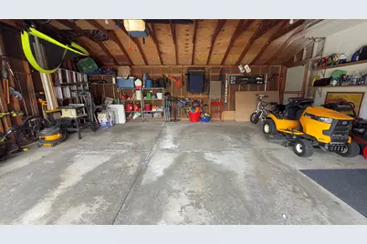 4  Cherrywood Ct, Racine, WI 53402 - Photo 33