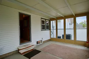 2196 S 79th St, West Allis, WI 53219 - Photo 19