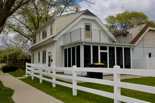 2196 S 79th St, West Allis, WI 53219 - Photo 5