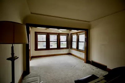 2196 S 79th St, West Allis, WI 53219 - Photo 13