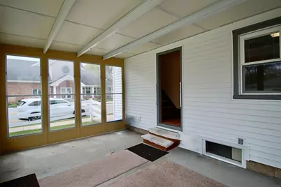 2196 S 79th St, West Allis, WI 53219 - Photo 21