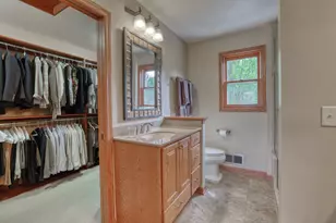 N58W24383 Clover Dr, Sussex, WI 53089 - Photo 25
