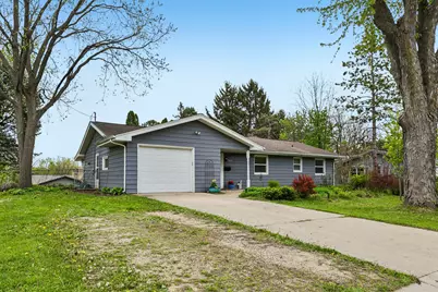 409 S Jefferson St, Verona, WI 53593 - Photo 1