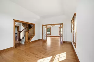 211 Erin Ct, West Bend, WI 53095 - Photo 15