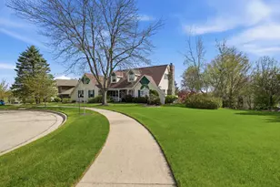 211 Erin Ct, West Bend, WI 53095 - Photo 47