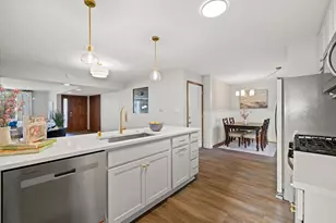 726 Royal Park Rd, Racine, WI 53402 - Photo 7
