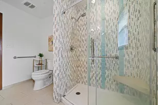 726 Royal Park Rd, Racine, WI 53402 - Photo 11