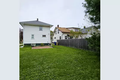2101  74th St, Kenosha, WI 53143 - Photo 29