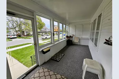 2101  74th St, Kenosha, WI 53143 - Photo 5
