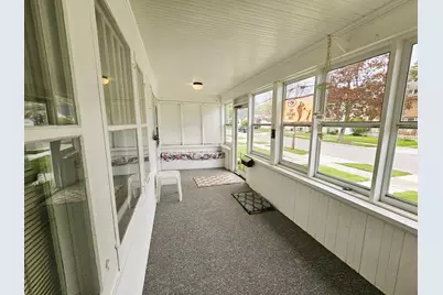 2101  74th St, Kenosha, WI 53143 - Photo 3