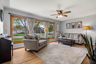 3008  26th St, La Crosse, WI 54601 - Photo 5