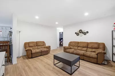 6800 W Ohio Ave, Milwaukee, WI 53219 - Photo 7