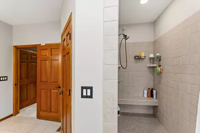 W6104  Valley Pl, Onalaska, WI 54636 - Photo 35