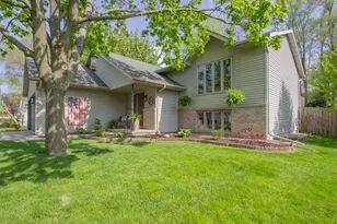 509 Mary Knoll Ln, Watertown, WI 53098 - Photo 5