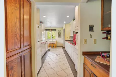 N61W38100  Blackhawk Dr, Oconomowoc, WI 53066 - Photo 15