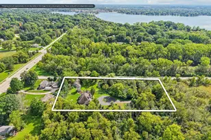 N61W38100 Blackhawk Dr, Oconomowoc, WI 53066 - Photo 1