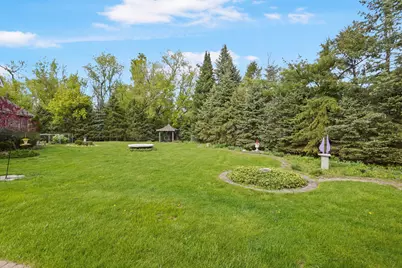 N61W38100  Blackhawk Dr, Oconomowoc, WI 53066 - Photo 35