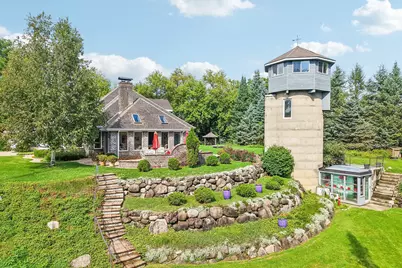 N61W38100  Blackhawk Dr, Oconomowoc, WI 53066 - Photo 5