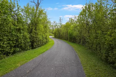N61W38100  Blackhawk Dr, Oconomowoc, WI 53066 - Photo 47