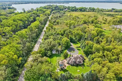 N61W38100  Blackhawk Dr, Oconomowoc, WI 53066 - Photo 43