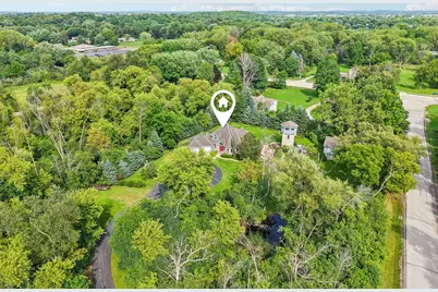 N61W38100  Blackhawk Dr, Oconomowoc, WI 53066 - Photo 3