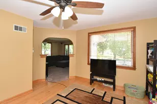 3261 S Austin St, Milwaukee, WI 53207 - Photo 13