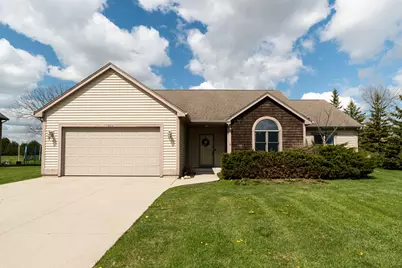 429 S Heritage St, Belgium, WI 53004 - Photo 1