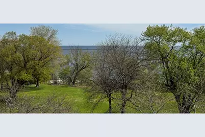 2525 S Shore Dr #5F, Milwaukee, WI 53207 - Photo 13
