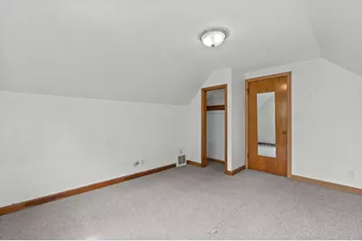8924 W Lincoln Ave, West Allis, WI 53227 - Photo 27