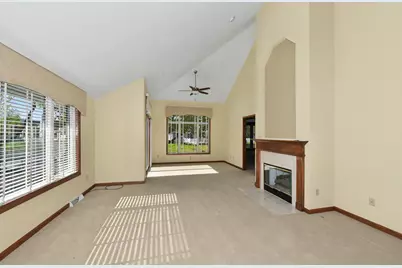 14143 W Waters Edge Trl, New Berlin, WI 53151 - Photo 7