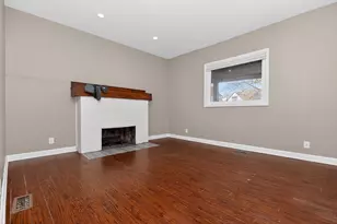 2952 N Buffum St, Milwaukee, WI 53212 - Photo 7