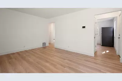 4666 N 46th St, Milwaukee, WI 53218 - Photo 3