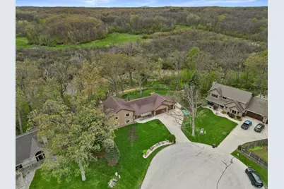 27421  Le Mays Ct, Racine, WI 53185 - Photo 7