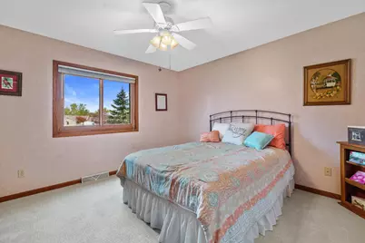 27421  Le Mays Ct, Racine, WI 53185 - Photo 31