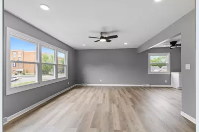 116 S 76th St #118, Milwaukee, WI 53214 - Photo 5