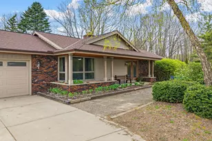 4896 Sunset View Dr, West Bend, WI 53095 - Photo 27