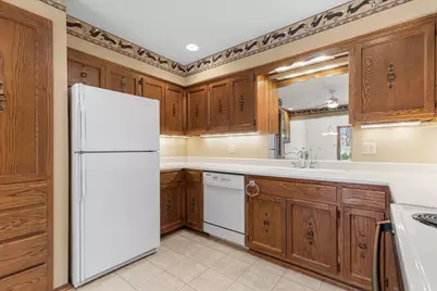 17694  Nassau Dr, Brookfield, WI 53045 - Photo 23