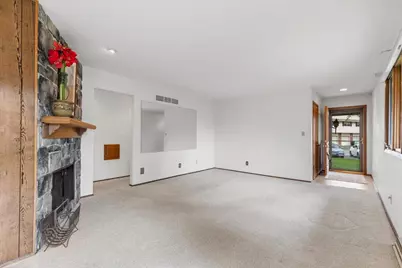 17694  Nassau Dr, Brookfield, WI 53045 - Photo 13