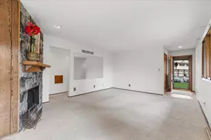 17694 Nassau Dr, Brookfield, WI 53045 - Photo 13