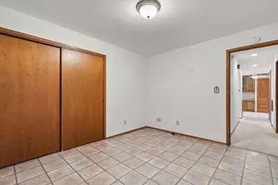 17694  Nassau Dr, Brookfield, WI 53045 - Photo 31